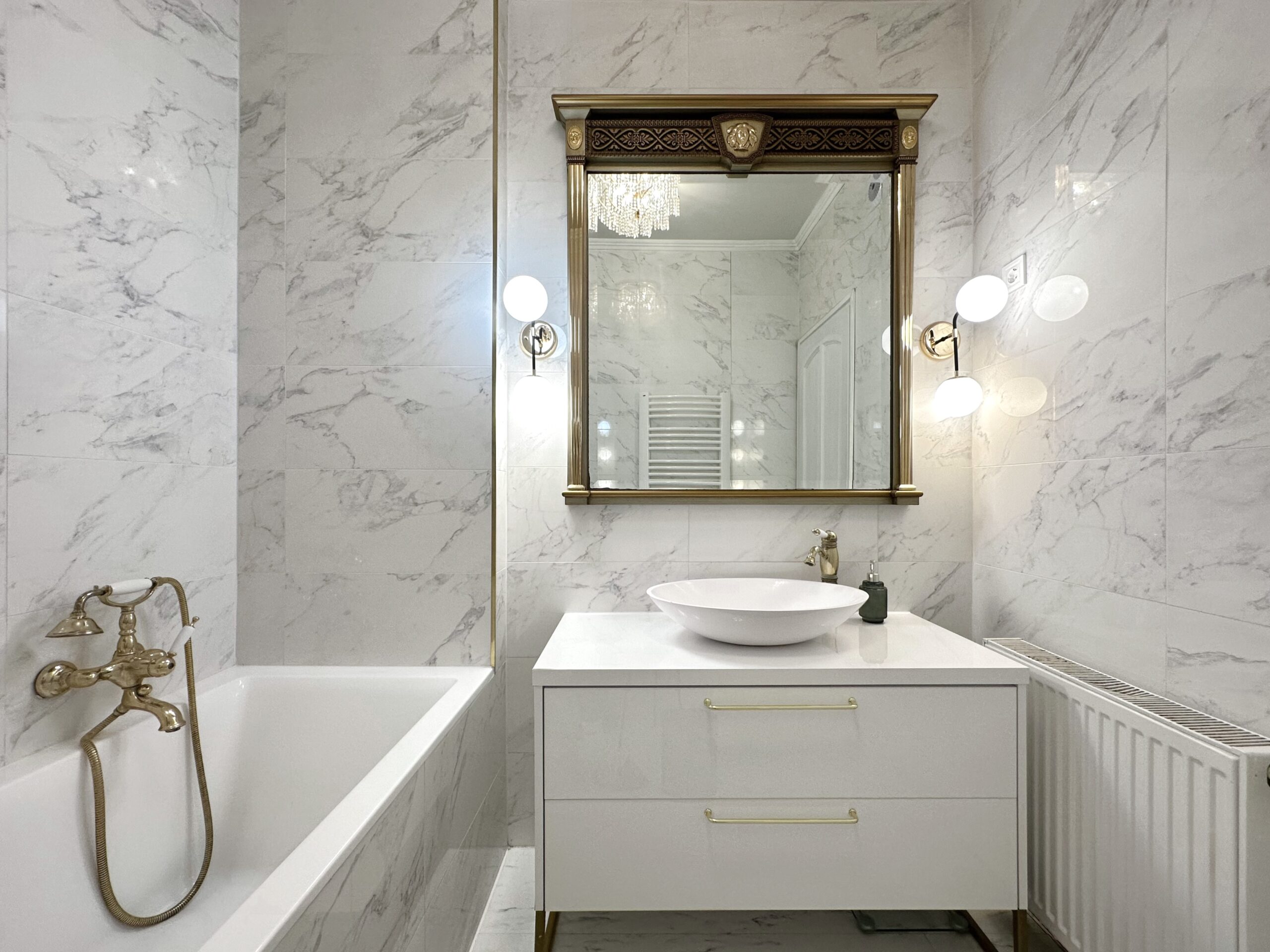 Bathroom with bathtub