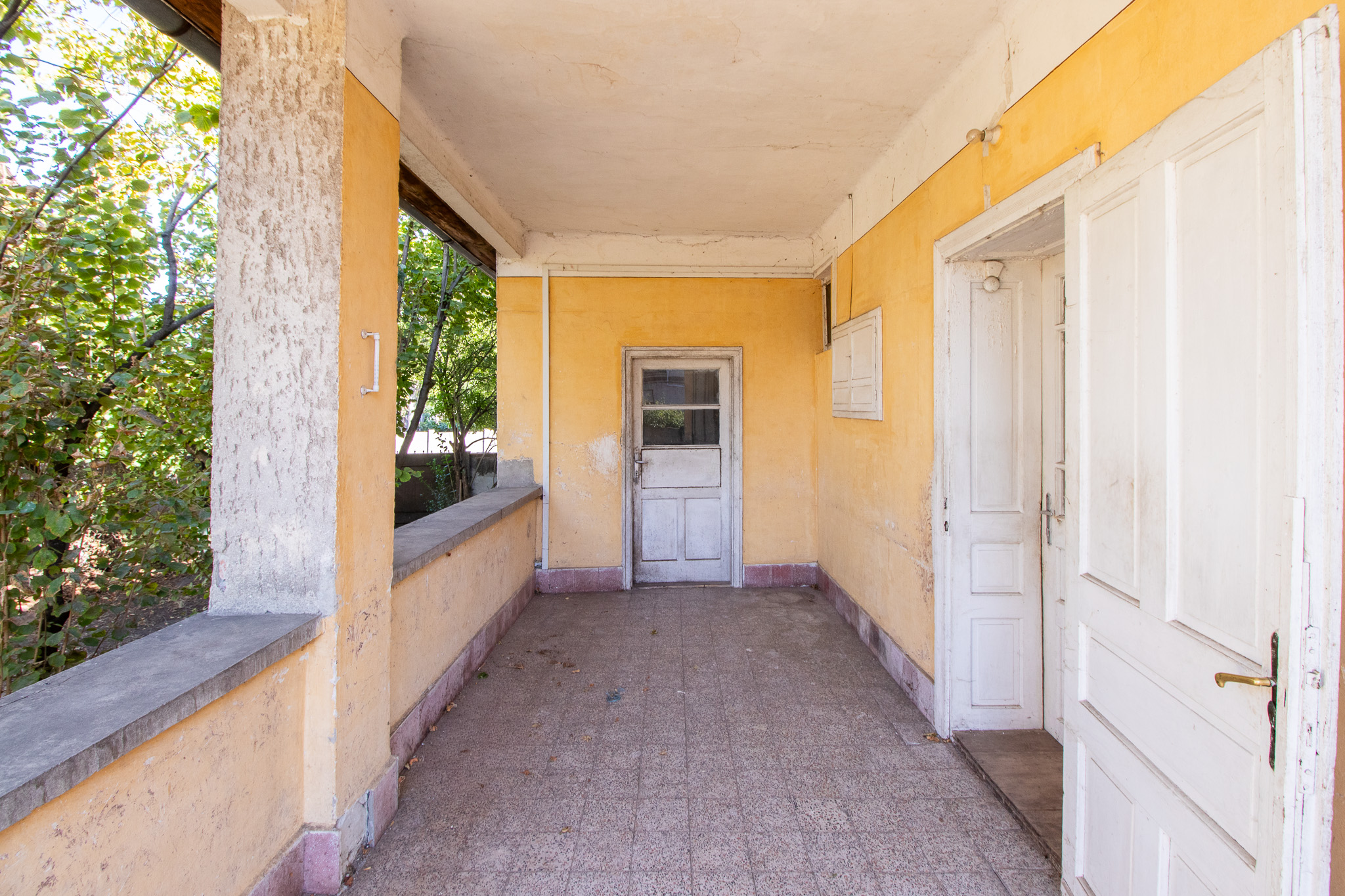 Covered porch