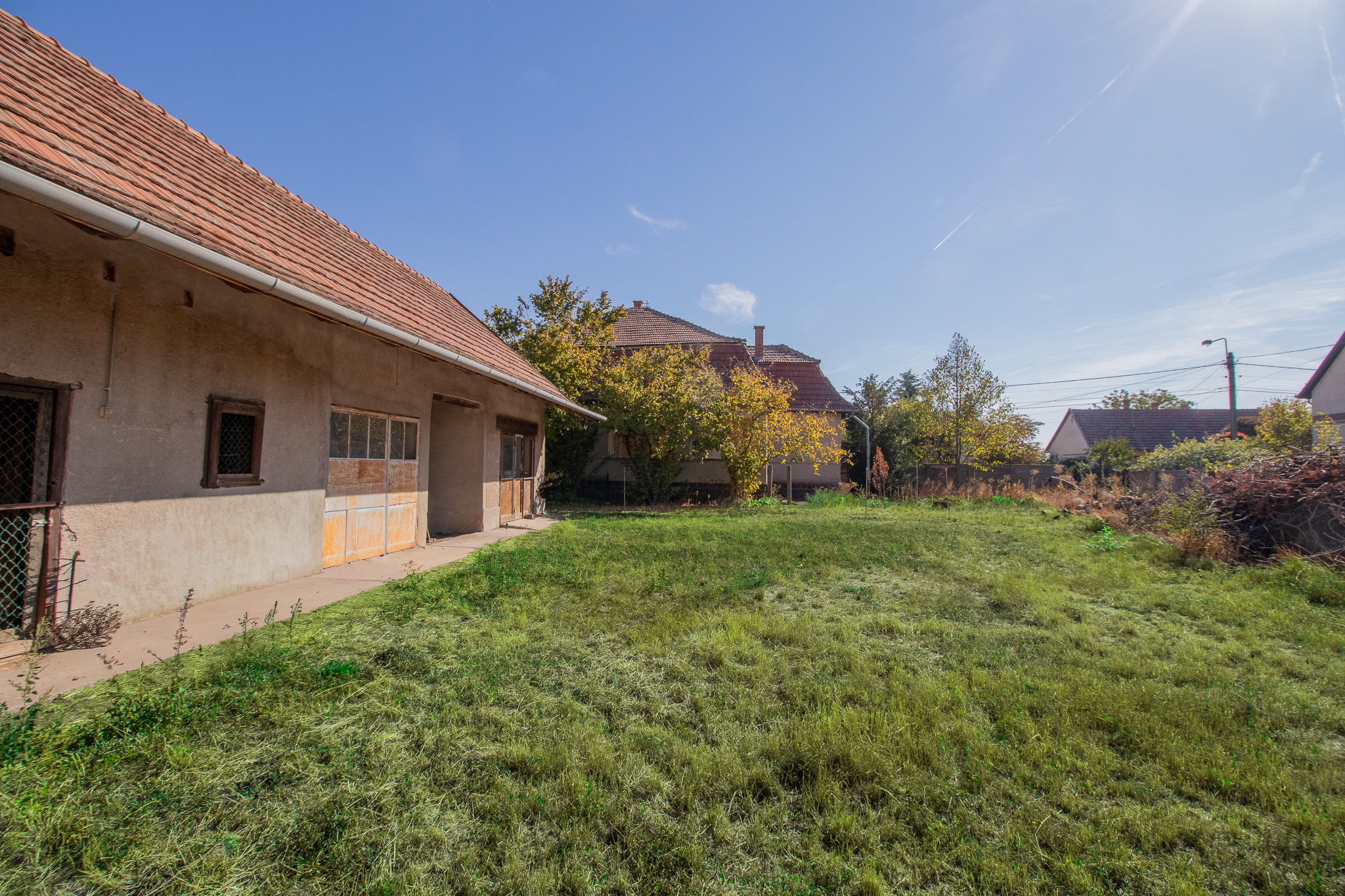 Yard along the outbuilding